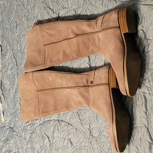 Franco Sarto Size 10 boots. Tan sueded.